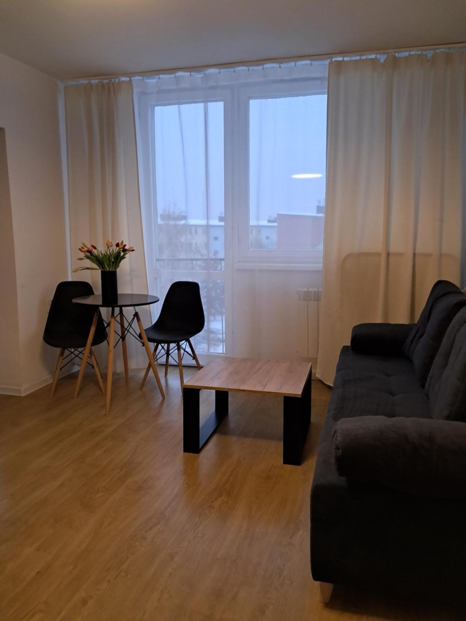 Kawalerka 28M Salon Z Kuchnia Centrum Nowy Sącz Exterior foto
